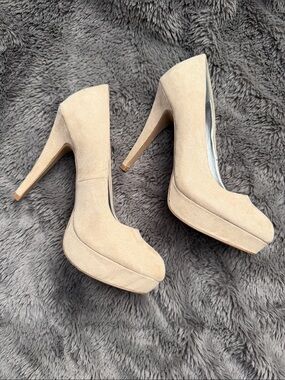 Maurice’s Tori Pump Heels